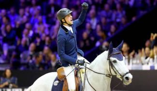 Martin Fuchs et Clooney remportent l'étape Coupe du Monde à Equita Longines 2018