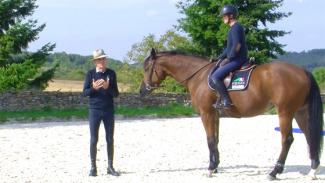 Varier l’amplitude du galop sur une ligne